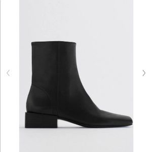 COPY - NWT Zara Low Heeled Square Toe Cow Leather Boots